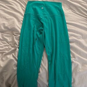 Lululemon Align 25’ Kelly green high rise leggings - worn once, size 4